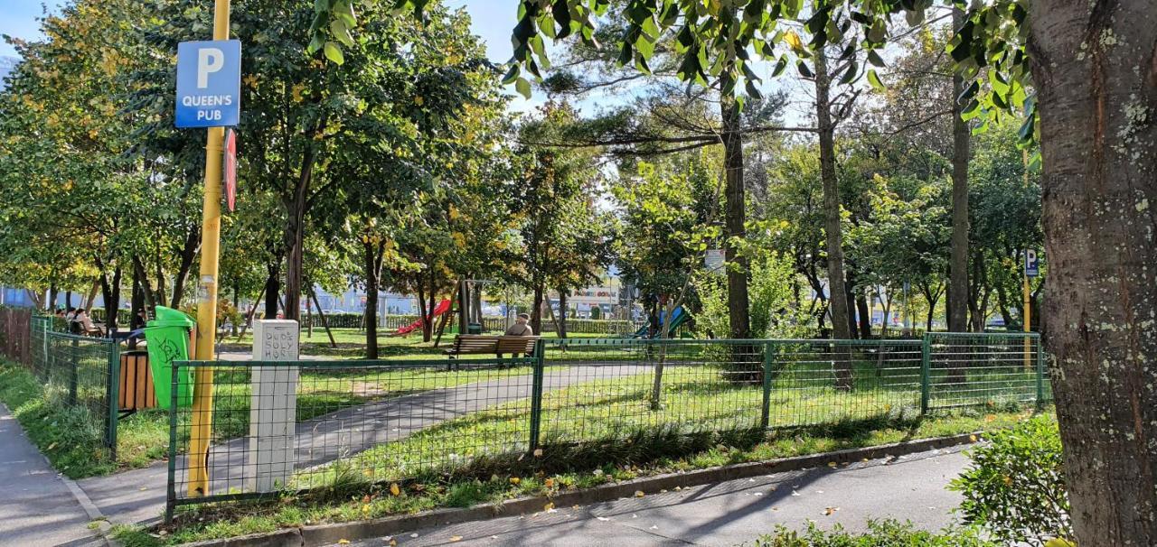 Luxury Studios - Soarelui 10 Brasov Bagian luar foto