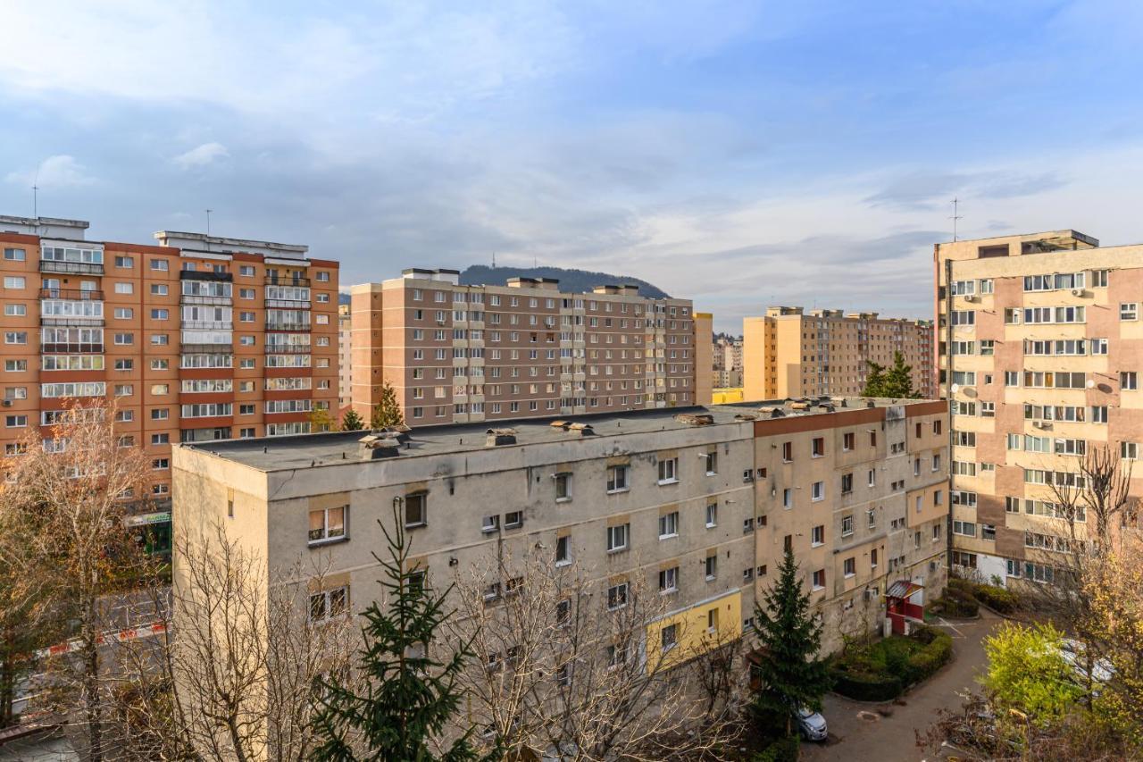 Luxury Studios - Soarelui 10 Brasov Bagian luar foto