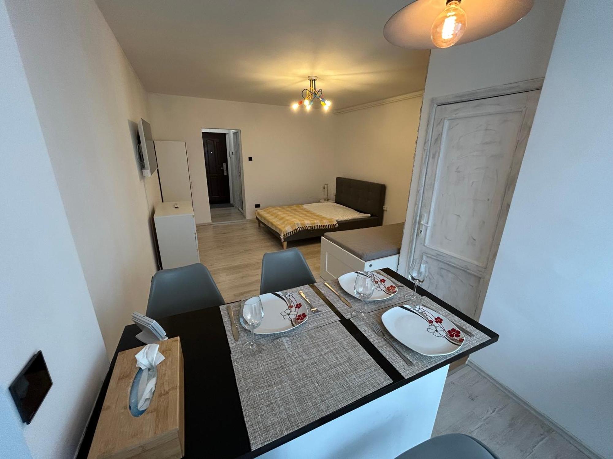 Luxury Studios - Soarelui 10 Brasov Bagian luar foto